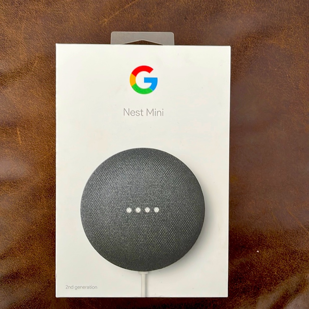 New Nest Mini (2nd Generation) with Google Assistant - Charcoal